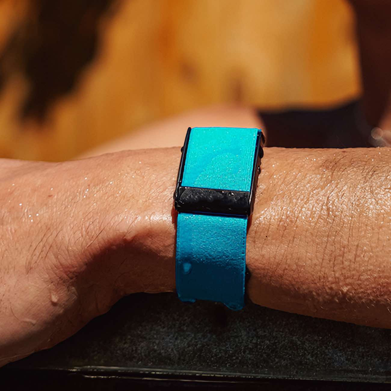 Whoop 4.0 HydroKnit Band